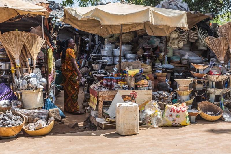 La marché artisanal de Cap Skirring un trésor d’objets traditionnels sénégalais